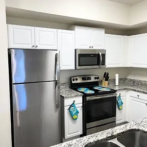 https://modern-apt-in-the-heart-of-city.hotelstampa.org