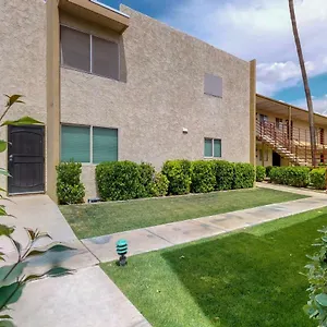 https://2-bed-2-bath-vacation-home-in-scottsdale.scottsdalehotels.org